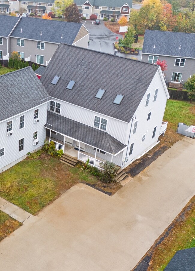 Building Photo - 8 Highland Ave Unit 3 Rental