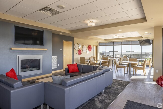Photo - Venture Luxury High Rise