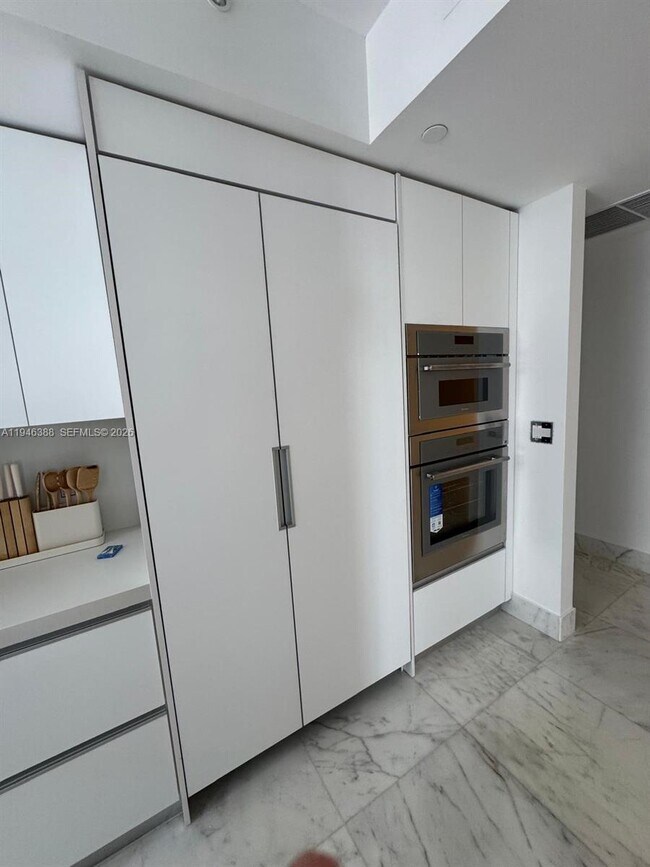 Photo - 1010 Brickell Ave Unidad 1905