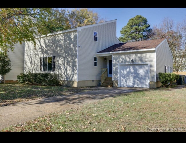 Building Photo - 4 Steeplechase Loop Rental