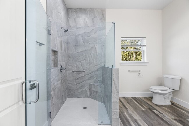 Photo - 705 Fifth St