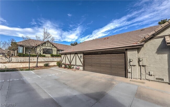 Photo - 3953 Landsdown Pl