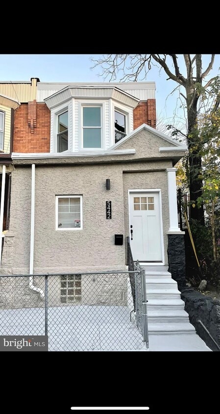 Front entry - 5442 Trinity St (Philadelphia, PA)