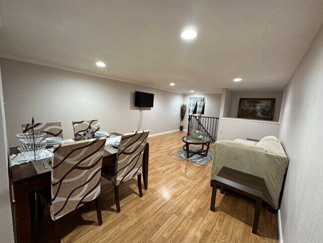 Photo - 50 August Ct Unit 1