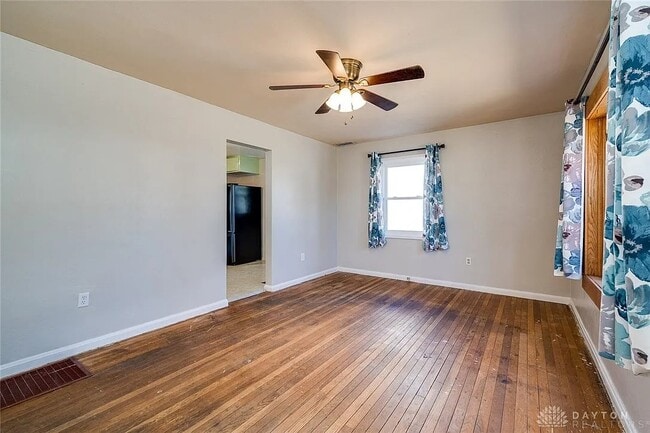 Photo - 1942 Brownell Rd