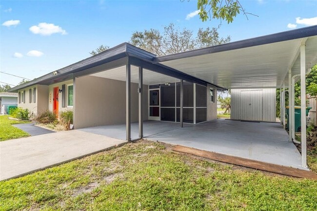 Photo - 2586 Auburn Blvd