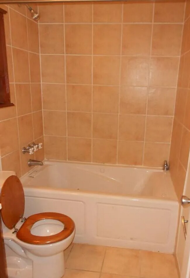 Photo - 2301 Hunter St