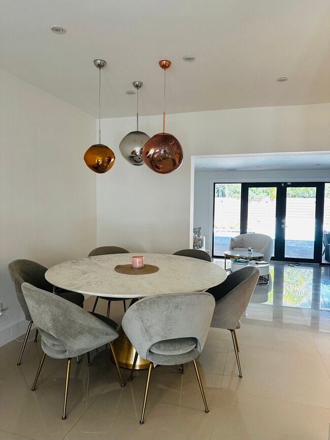 Photo - 11572 NE 13th Ave