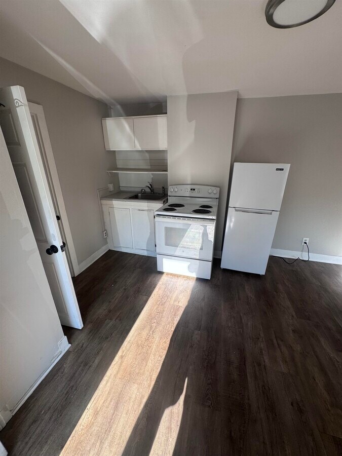 Photo - 22 Summer St Unit 2