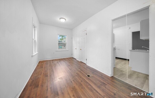 37 Granfield Ave