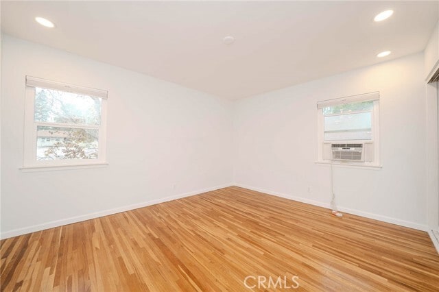 Photo - 5841 Bowcroft St