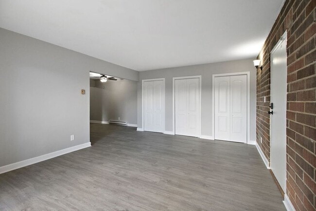 Photo - 1409 E Chicago St Unidad 2