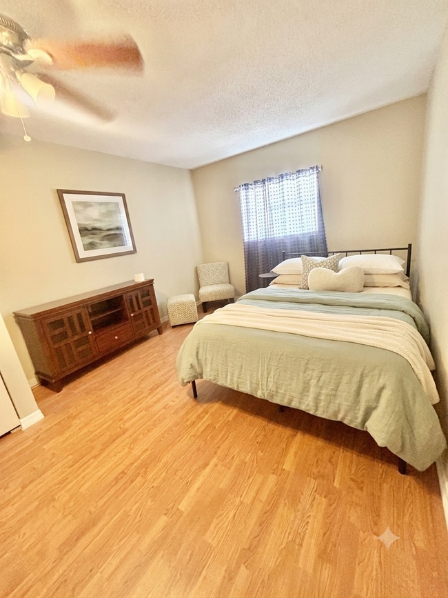 Photo - 12760 116th Ln