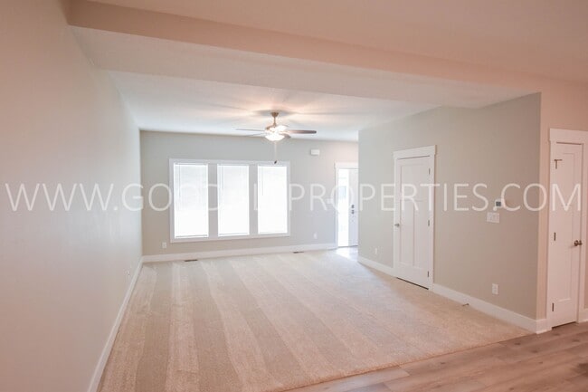 16609 Wilden Dr