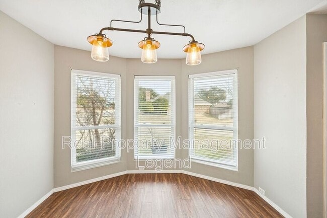 Photo - 3740 Racquet Ct