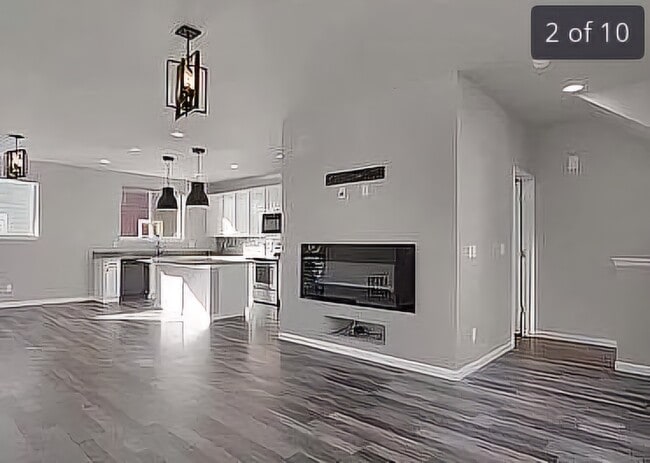 Photo - 4280 E Warren Ave