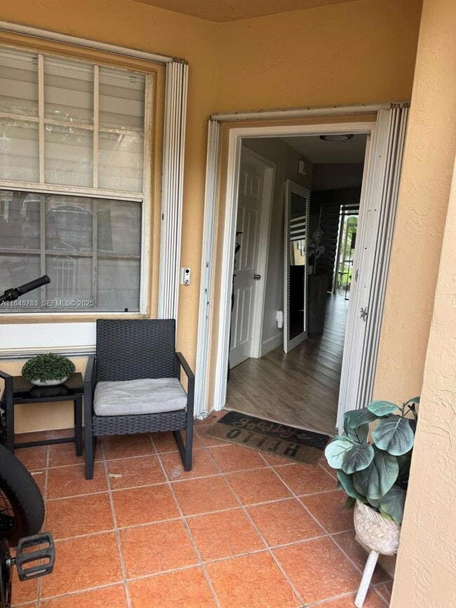 Building Photo - 14621 Balgowan Rd Unit 105-3