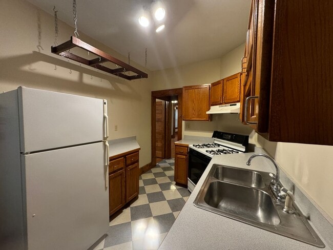 Photo - 2825 Garfield Ave Unit 2