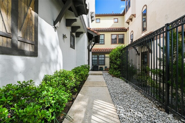 Photo - 3948 Feagan St