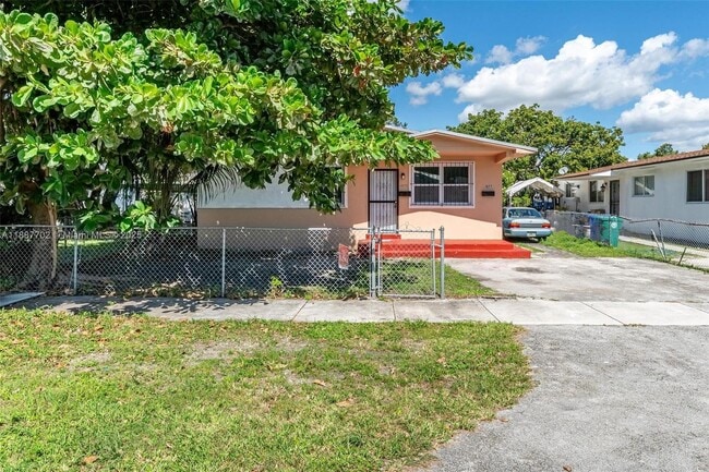 Photo - 1275 NW 43rd St Unidad B
