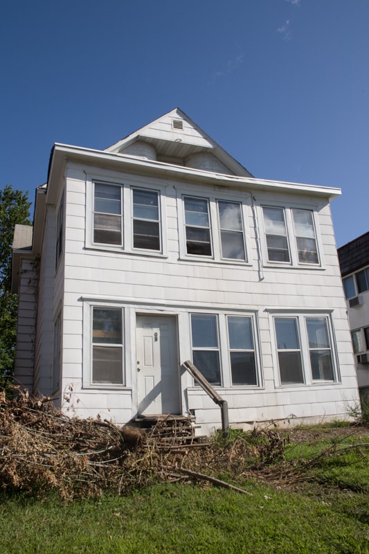 Exterior - 1309 E Hennepin Ave Unit 2