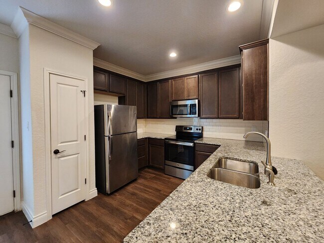 Photo - Upgraded 3/2.5/1.5/ Fridge, Washer & Dryer Included/ Fenced in Yard /  NBISD