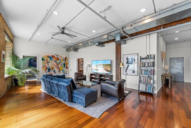 Photo - 1620 Manhattan Ave Condo Unit A1