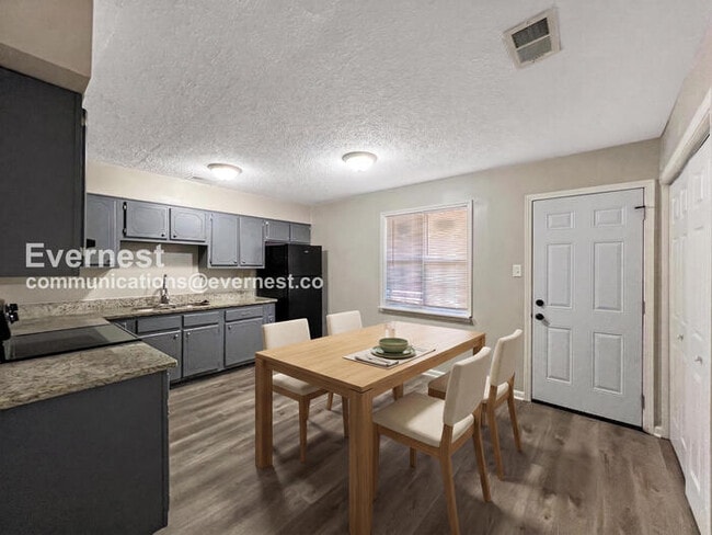 Photo - 5318 Haynes Dr