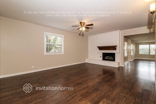 Photo - 920 S Waterview Dr