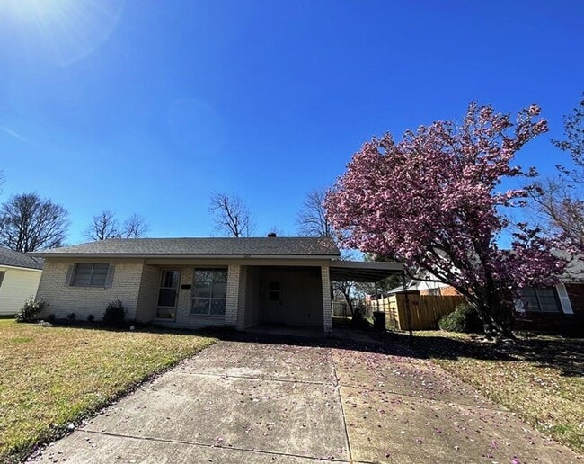 Building Photo - Bossier City LA 4 bed 3 bath for lease | S... Rental