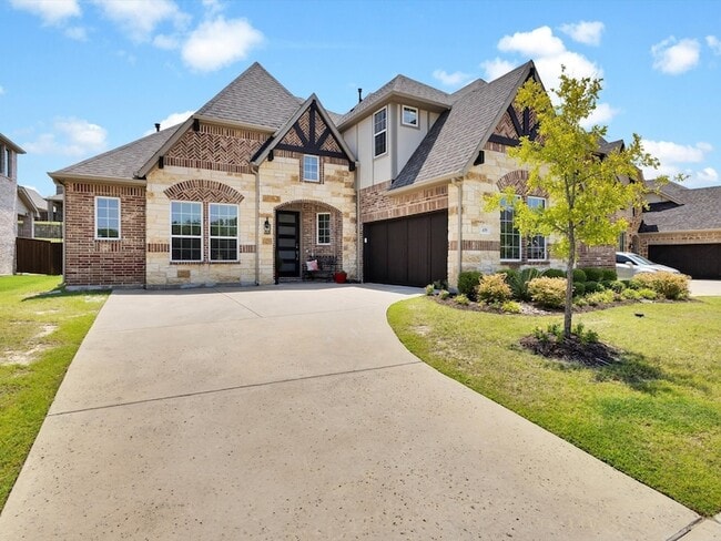 Photo - 439 Montrose Dr