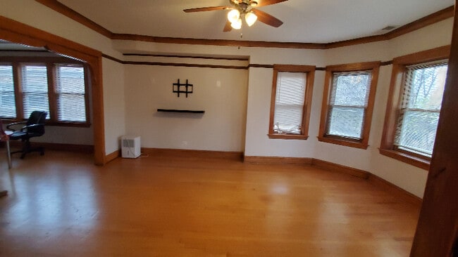 Photo - 5328 W Parker Ave