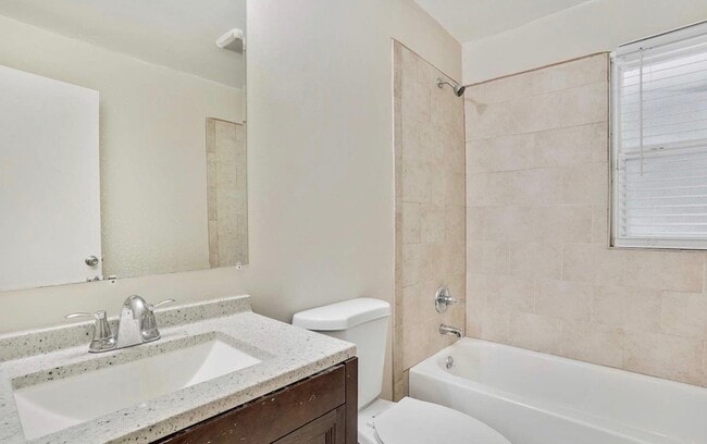 Photo - 808 Bisson Loop