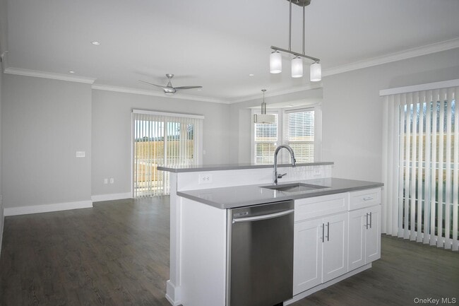 Photo - 88 Circle Dr Unit 88-102
