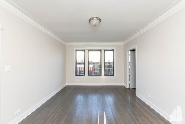 Building Photo - 2650 N Milwaukee Ave Unit 2638-2 Rental