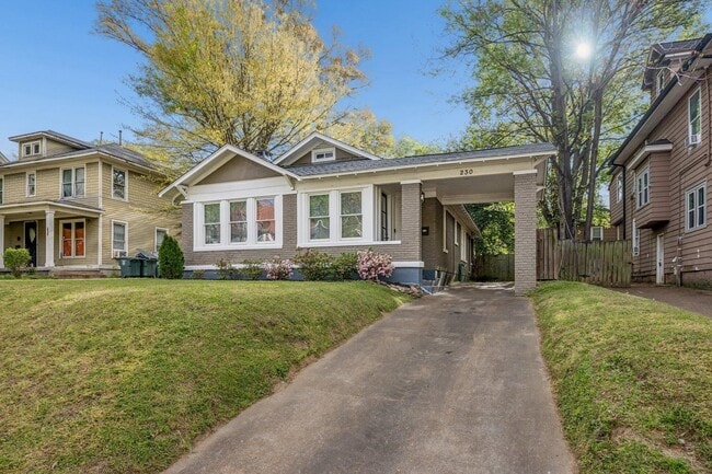 Photo - 230 Garland St