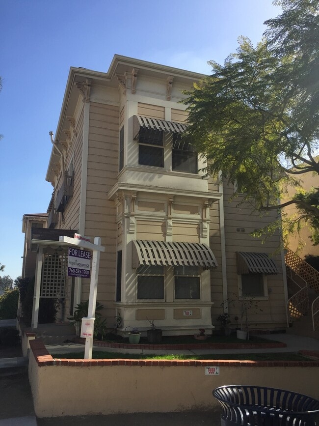 Spacious corner unit in Cortez Hills! - Spacious corner unit in Cortez Hills! Apartment Unit 1563 9th Avenue