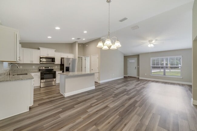 Photo - 10057 N Athenia Dr