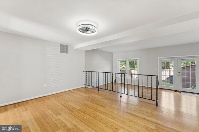 Photo - 12098 Winona Dr