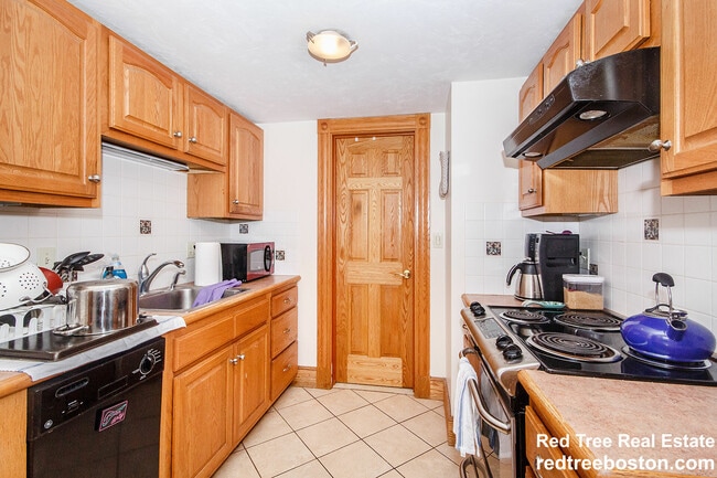 Photo - 89 Myrtle St Unit A