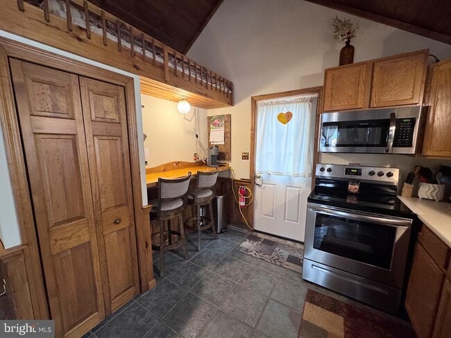 Photo - 2209 Shartlesville Rd Unit 2