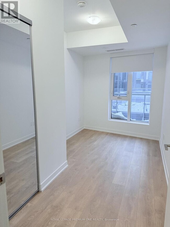 Photo - 474 Caldari Rd Unit 302