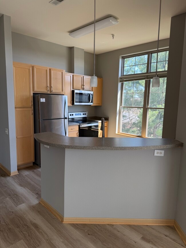 Photo - Parmenter Circle I