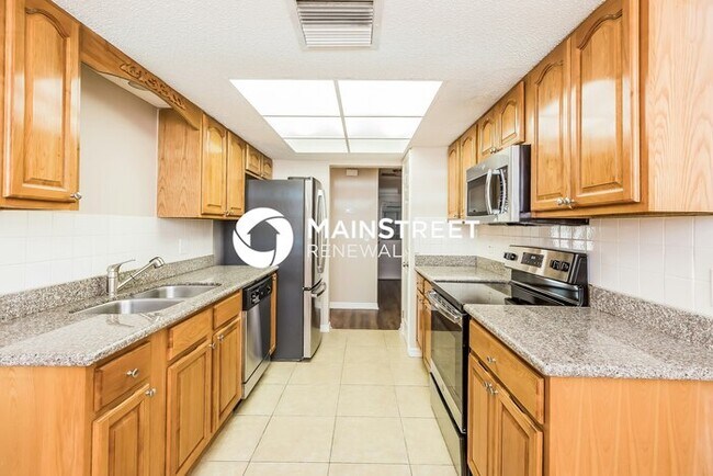 Photo - 3 Bedroom Pet-Friendly Home in Venice, FL ...