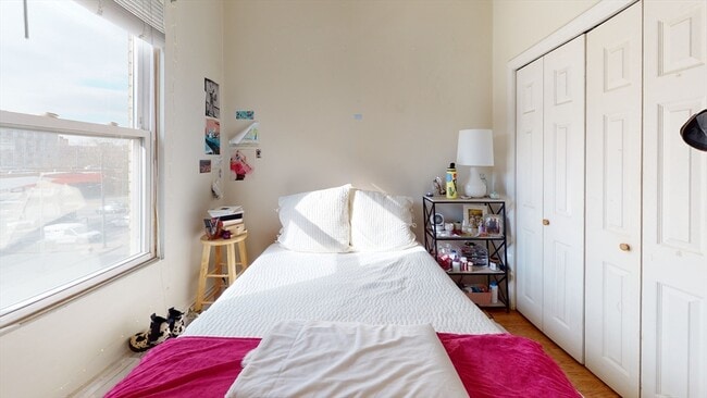 Photo - 18 S Huntington Ave Unidad 3