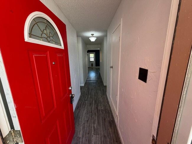 Photo - 3 BED/2 BATH/2 CAR GARAGE: AVAILABLE NOW!!