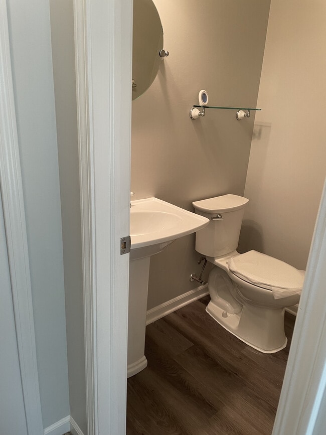Photo - 38589 Wellington Dr