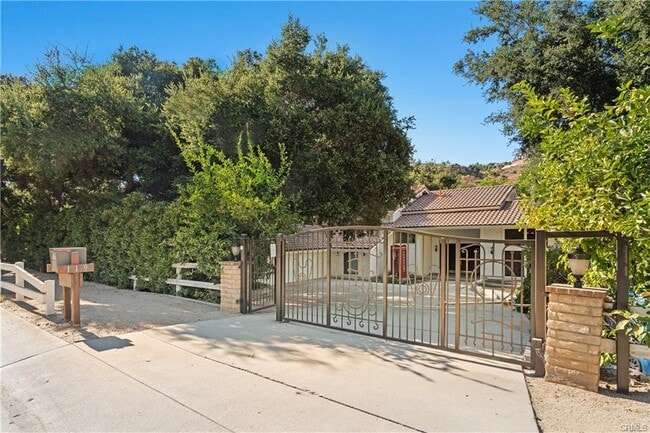 Building Photo - 119 Bell Canyon Rd Rental
