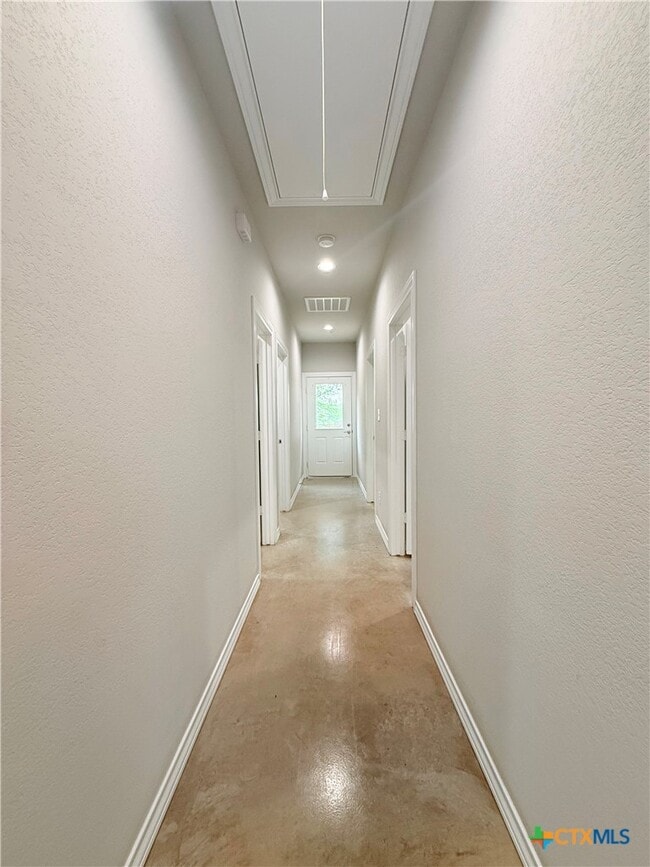 Photo - 607 E Martindale St