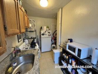 Photo - 157 Summer St Unidad 5R